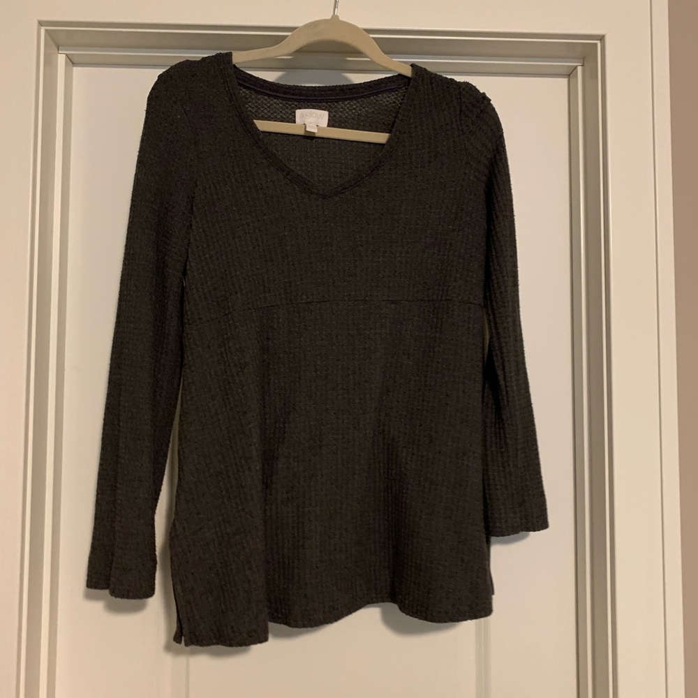 Dark grey maternity shirt